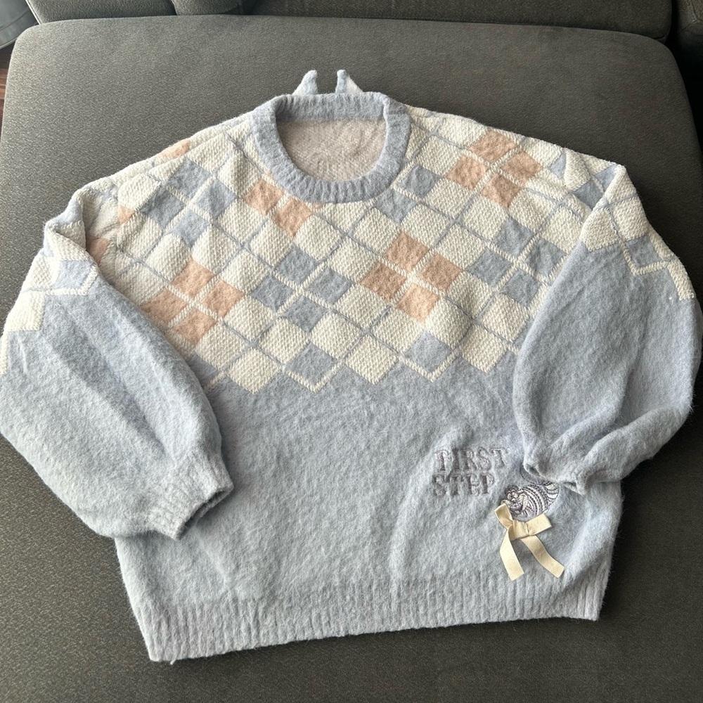 Disneyland Shanghai (Sobl) - Cheshire Cat Sweater